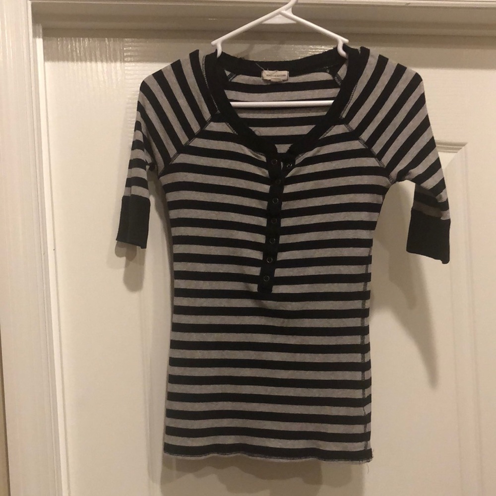 Medium striped tee